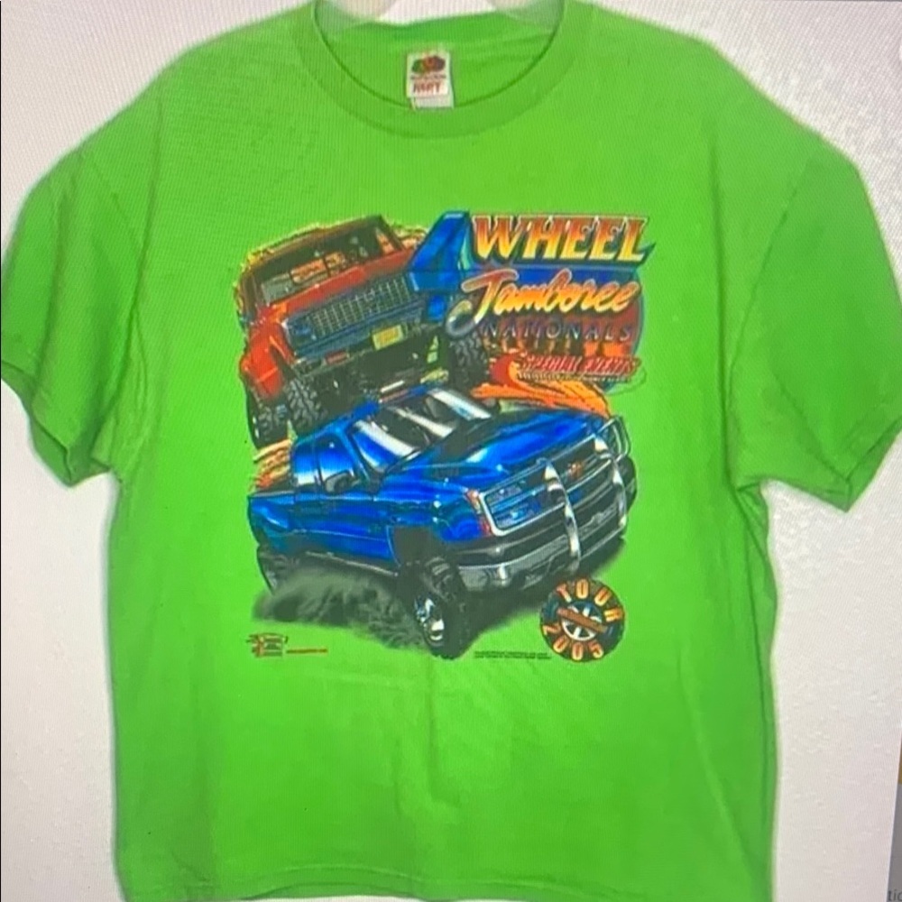 Fruit of the Loom Green Graphic Tee